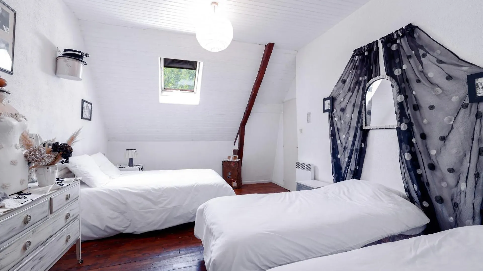 Gites Les Hiboux Cléguérec 아파트