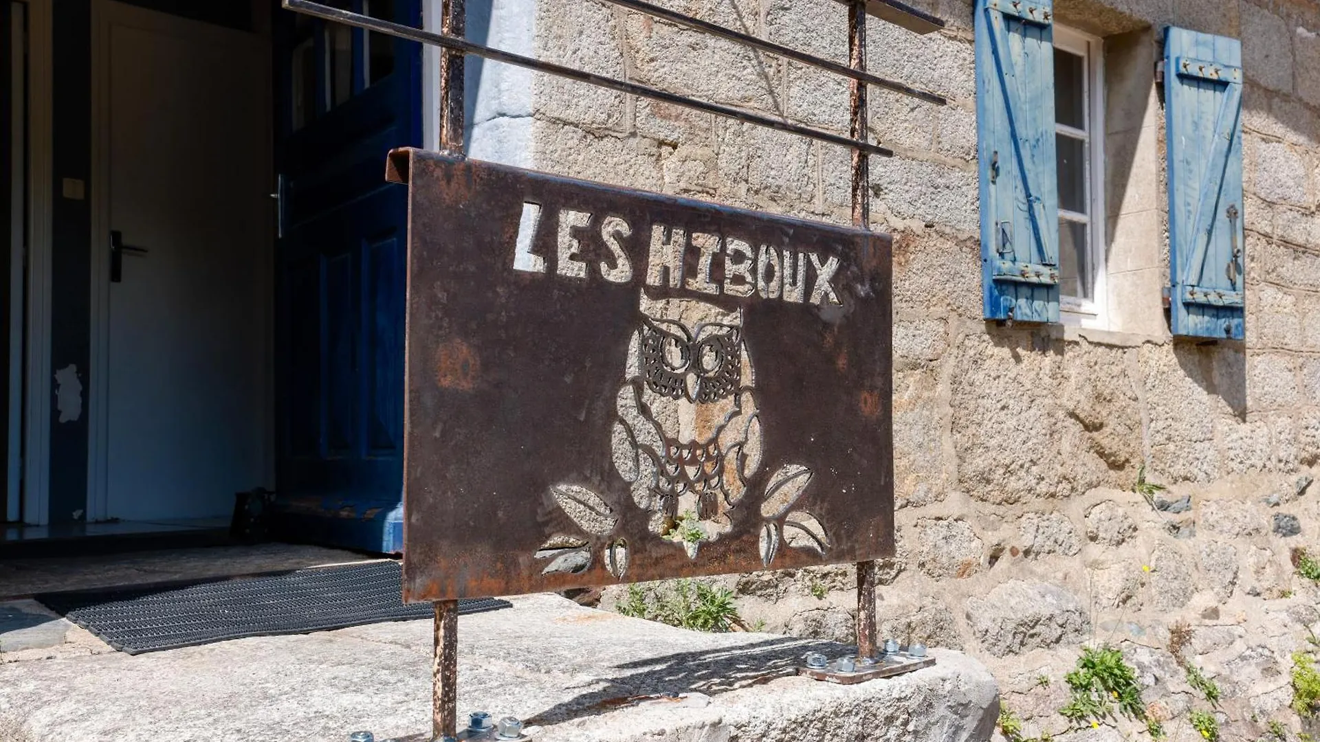 Gites Les Hiboux Cléguérec 아파트